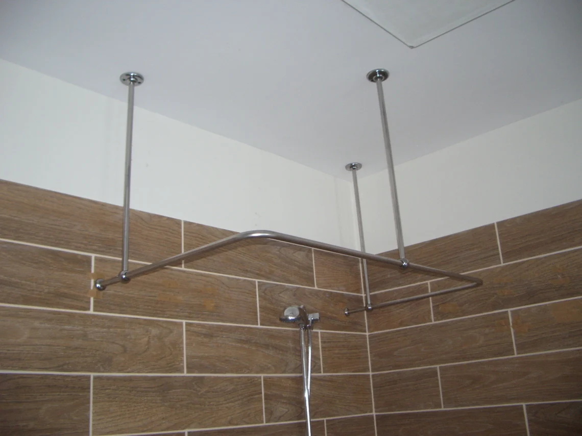 U Shaped Shower Curtain Rod for Bathroom, Fitting and Dressing room for Ceiling Montage at Custom Size - Image 2