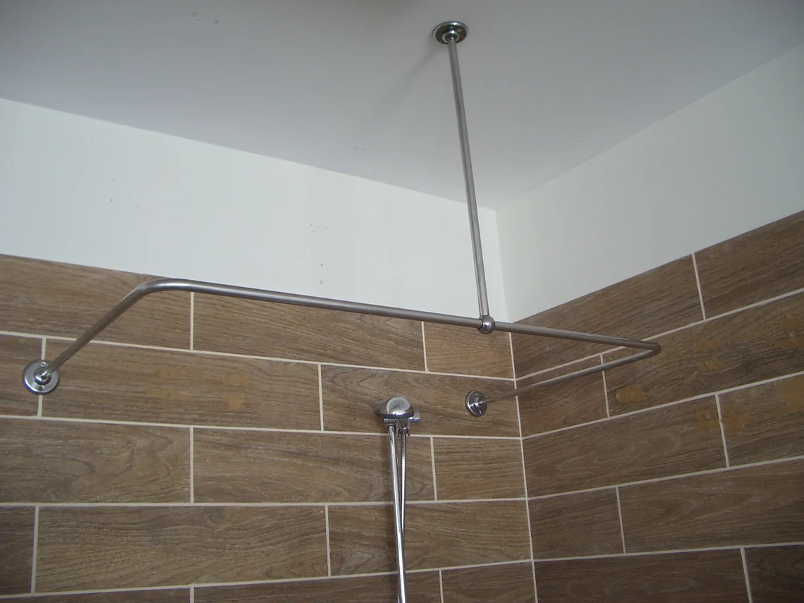 U Shaped Shower Curtain Rod for Bathroom, Fitting and Dressing room for Wall & Ceiling Montage at Custom Size - Image 2