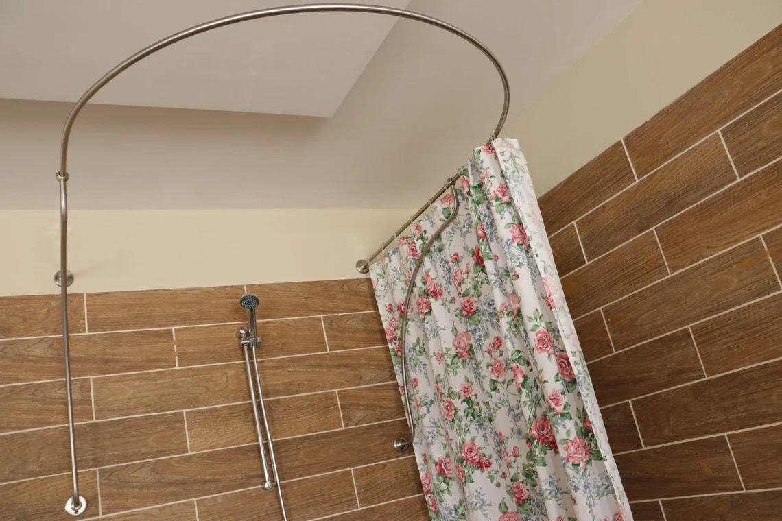 U-Shaped Shower Curtain Rod for Bathroom, Fitting and Dressing room for Wall Montage with Italian Style Curved Wall Supports - Image 3